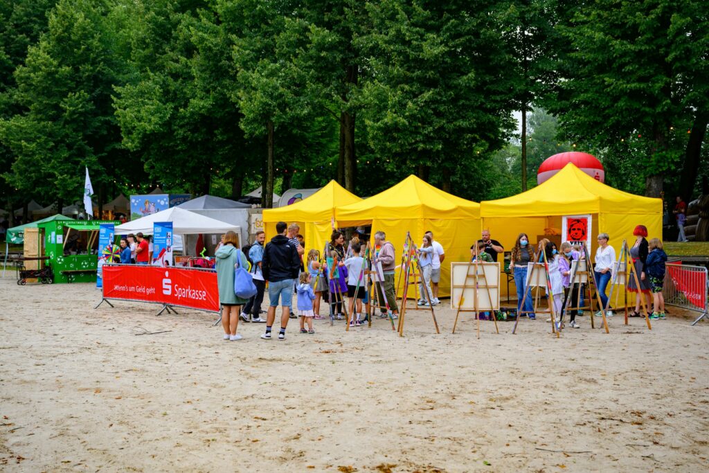 47. Fest am See im Schlosspark Wickrath 2024 (Foto: @ Carlos Albuquerque)