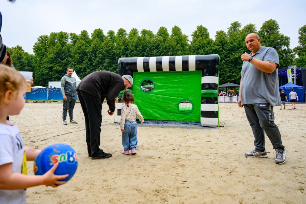 47. Fest am See im Schlosspark Wickrath 2024 (Foto: @ Carlos Albuquerque)