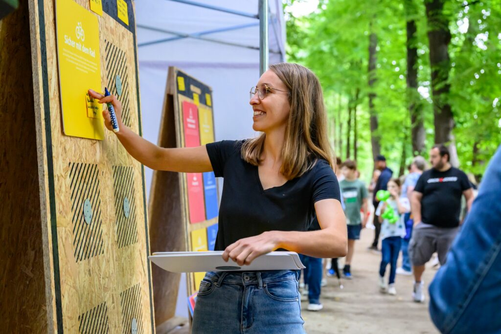 47. Fest am See im Schlosspark Wickrath 2024 (Foto: @ Carlos Albuquerque)